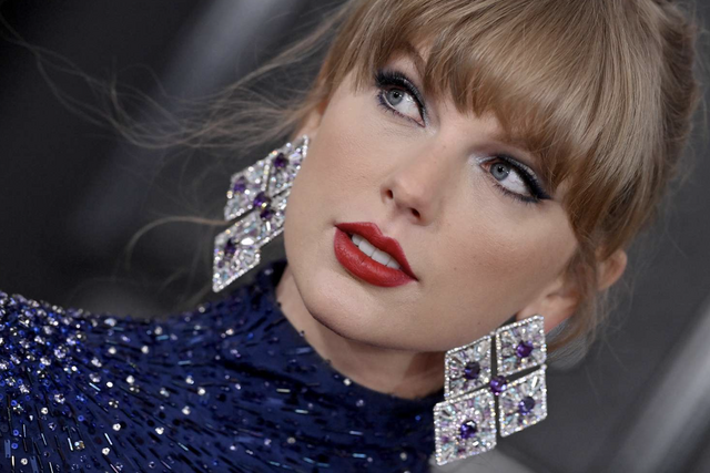 Taylor Swift belépett a milliárdosok klubjába