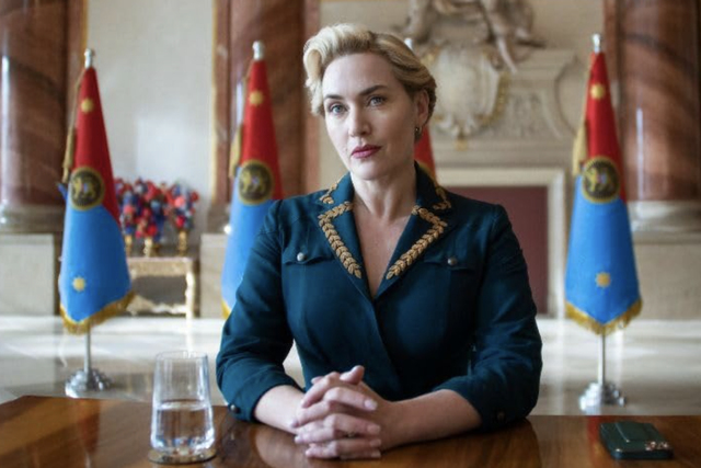Kate Winslet eddigi legkomolytalanabb szerepében is brillírozik