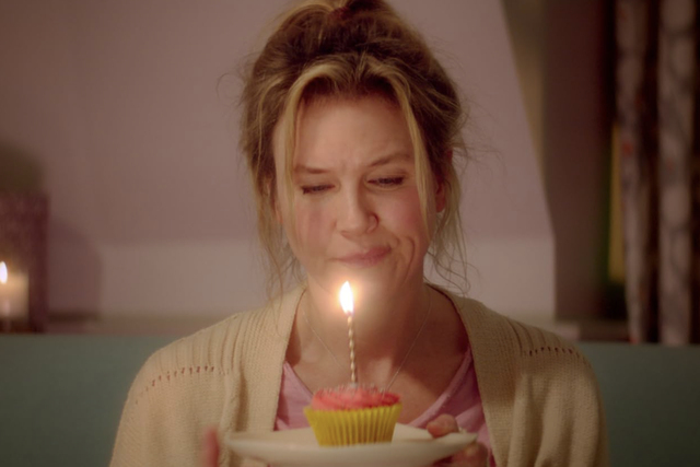 Bridget Jones visszatér, egyedülálló anyaként próbál társat találni