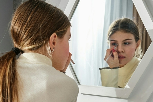 Őrült összegeket költenek ránctalanításra a tinik
