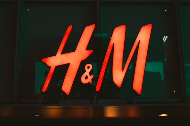 AI modelleket vetne be a H&M – nem mindenki örül az új divatnak
