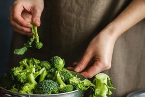 Ezekben a zöldségekben, gyümölcsökben van a legtöbb vegyszer