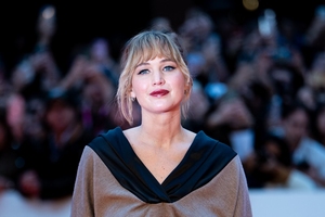 „Azt hittem, rossz anya vagyok” – Jennifer Lawrence és a szülés utáni depresszió valósága