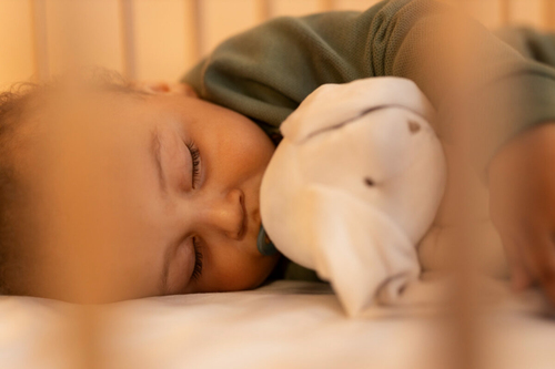 Hogy alszik a baba? 5 tévhit, ami felesleges stresszt okoz a szülőknek